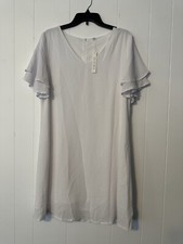 QIXING White Dress Large V Neck NWT