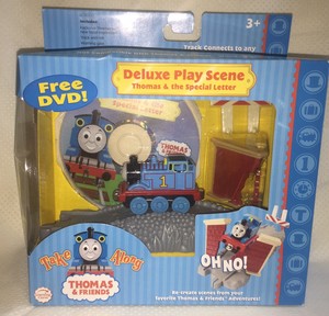 thomas take along deluxe play scene