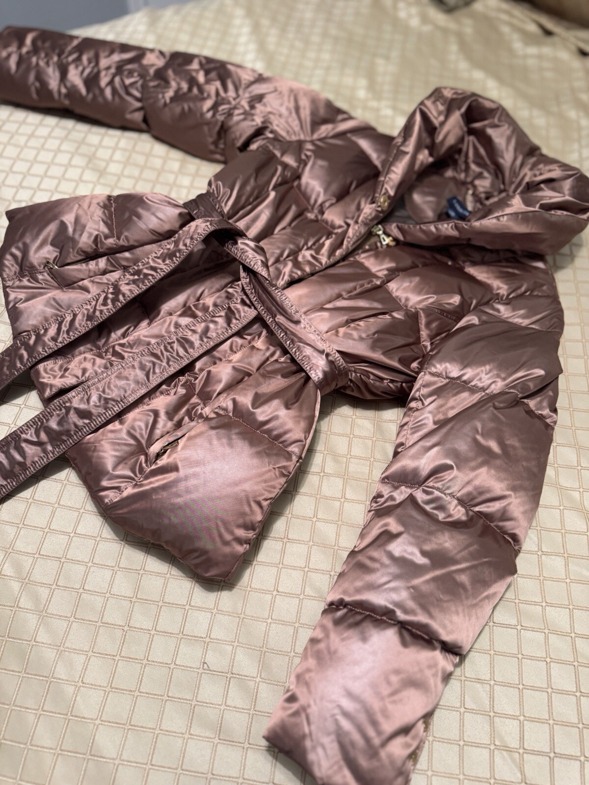 Lands Puffer Coat with Feather Insulation for Warmth