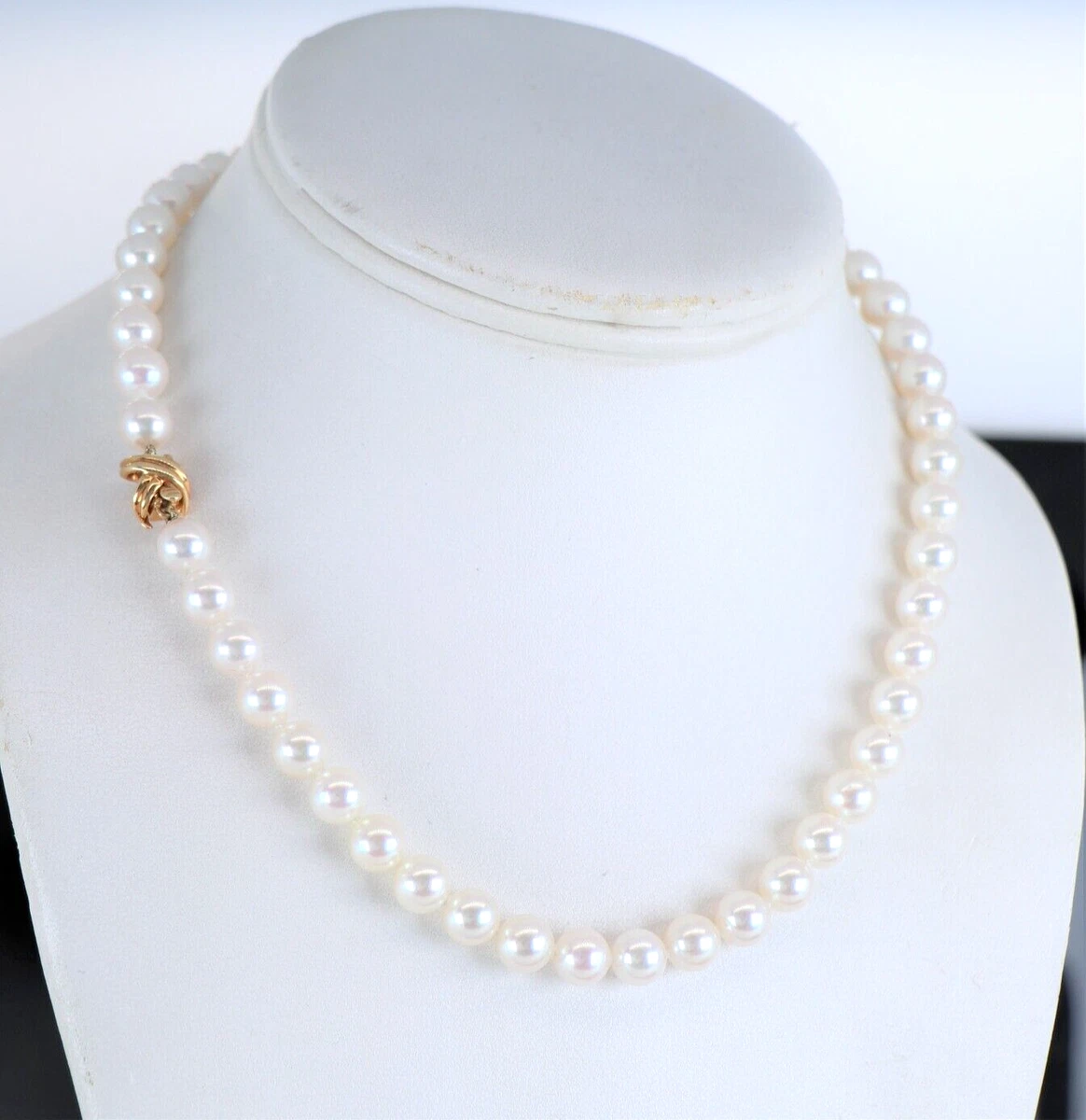 Tiffany akoya 2024 pearl necklace