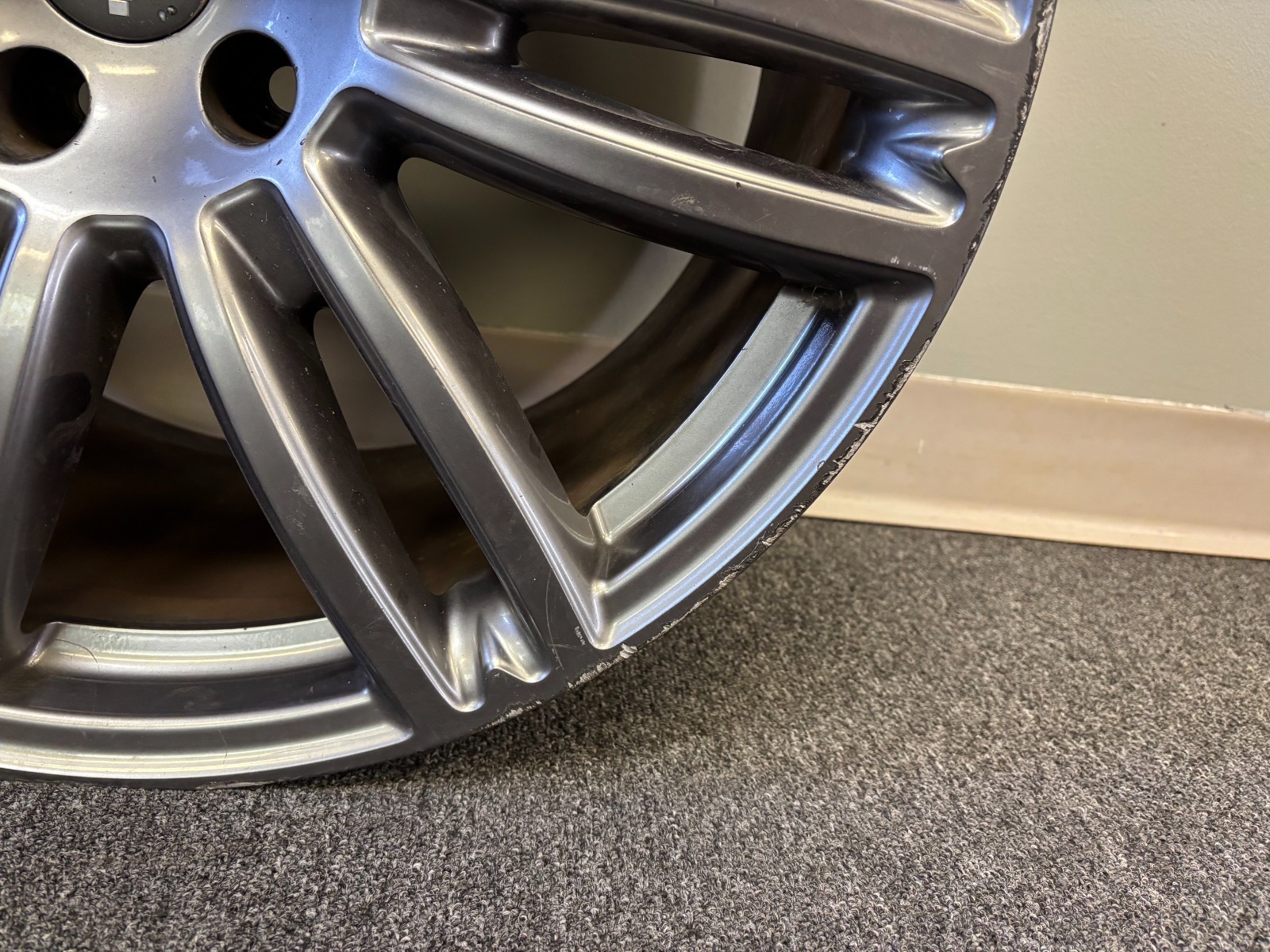 14-21 Maserati Ghibli Rear Wheel Alloy Rim 7 Double Spoke 10.5Jx20H2 670016860