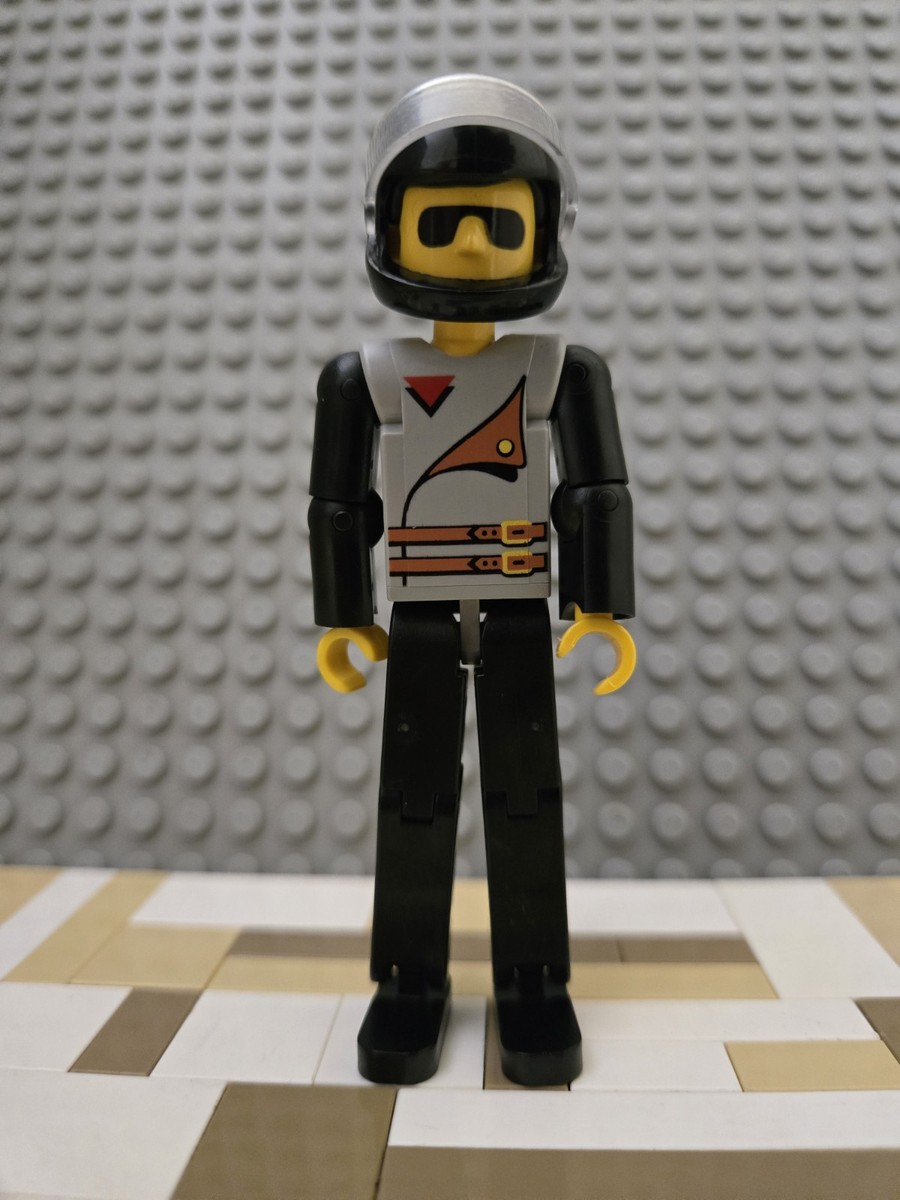 LEGO Technic Racing Figure w/ Black Helmet - 8225 8244 8714 8229