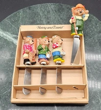 Harry and David Resin Country Bear Stainless Steel Spreaders Set of 4