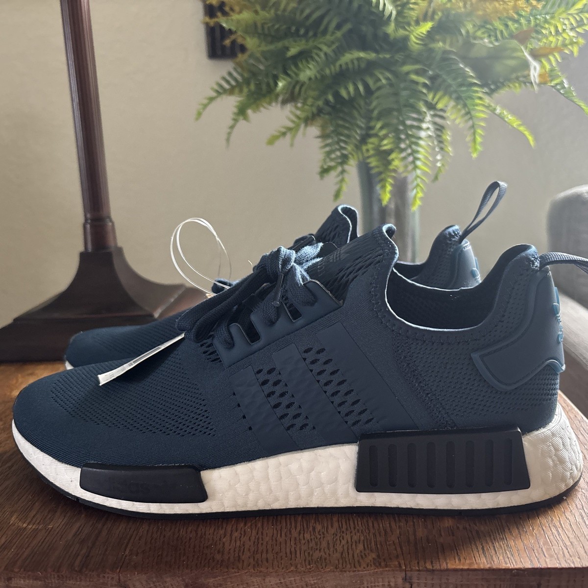 FY5983 Mens Adidas NMD_R1 blue men's size 12