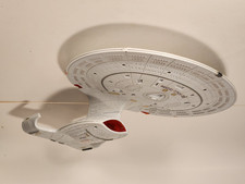 Star Trek: The Next Generation - Enterprise NCC-1701-D - 1992 - non-working