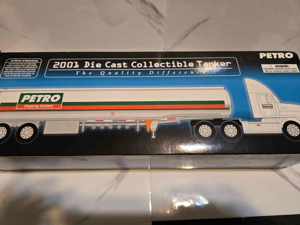 Remolque cisterna Petro Shopping Centers 2001 nuevo fundido a presión muy raro Foto 3 de 3