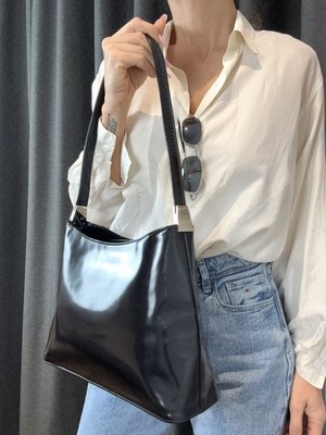 Fratelli Rossetti Schultertasche schwarz Lackleder - Ende  90er /2000er Jahre Y2K