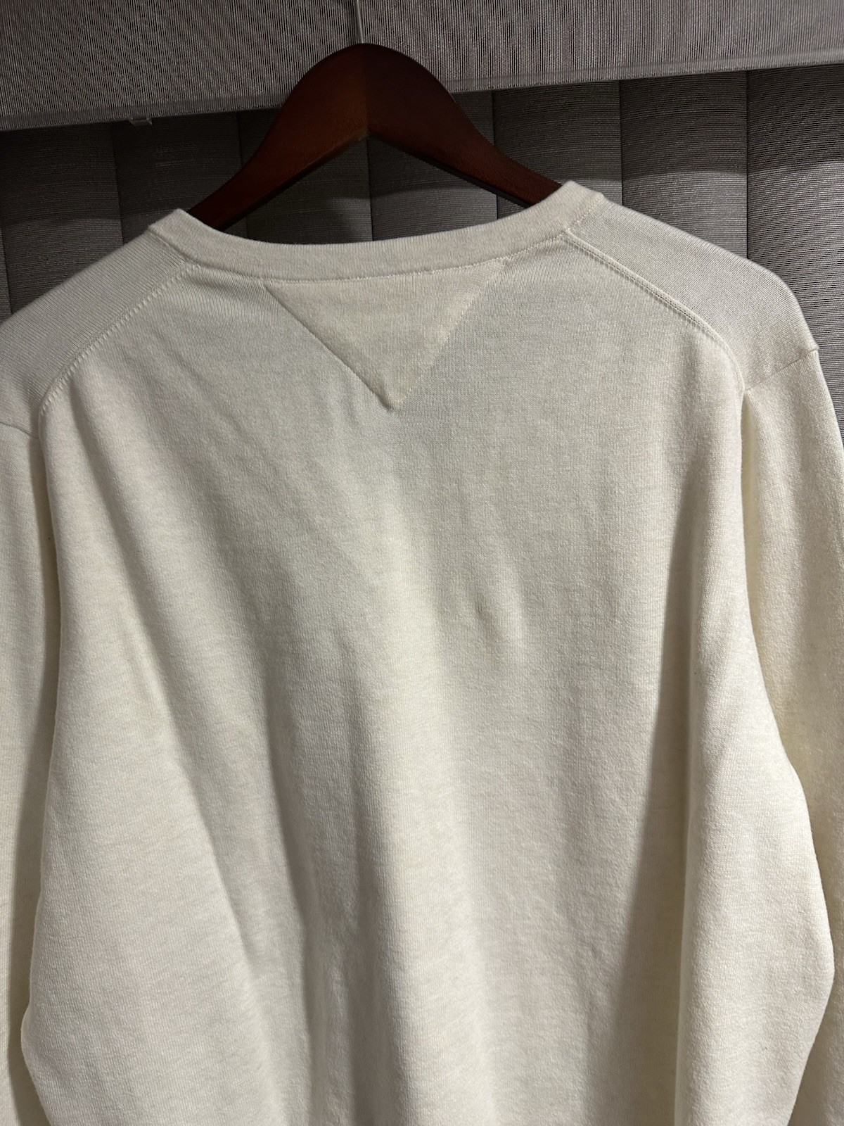 Tommy HilfigerMen's Essential Cotton Crewneck Sweater image 2