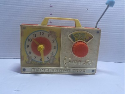 Vintage Fisher Price Music Box Clock Radio HICKORY DICKORY DOCK 1964 #107 Works!