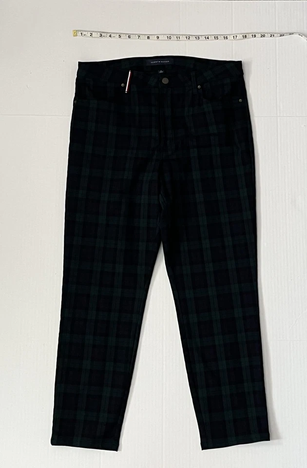 NWT Tommy Hilfiger The Flex Plaid Pant Stretch Pockets  Size 14 - Image 2 of 4