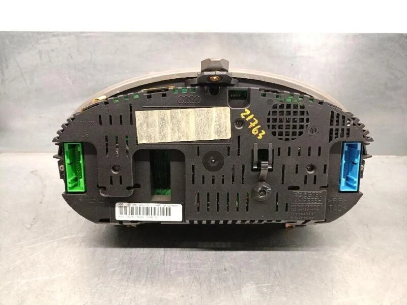 8Z0920900G tableau de bord compteur pour AUDI A2 (8Z0) 1.4 2000 5340296 - Photo 2/4