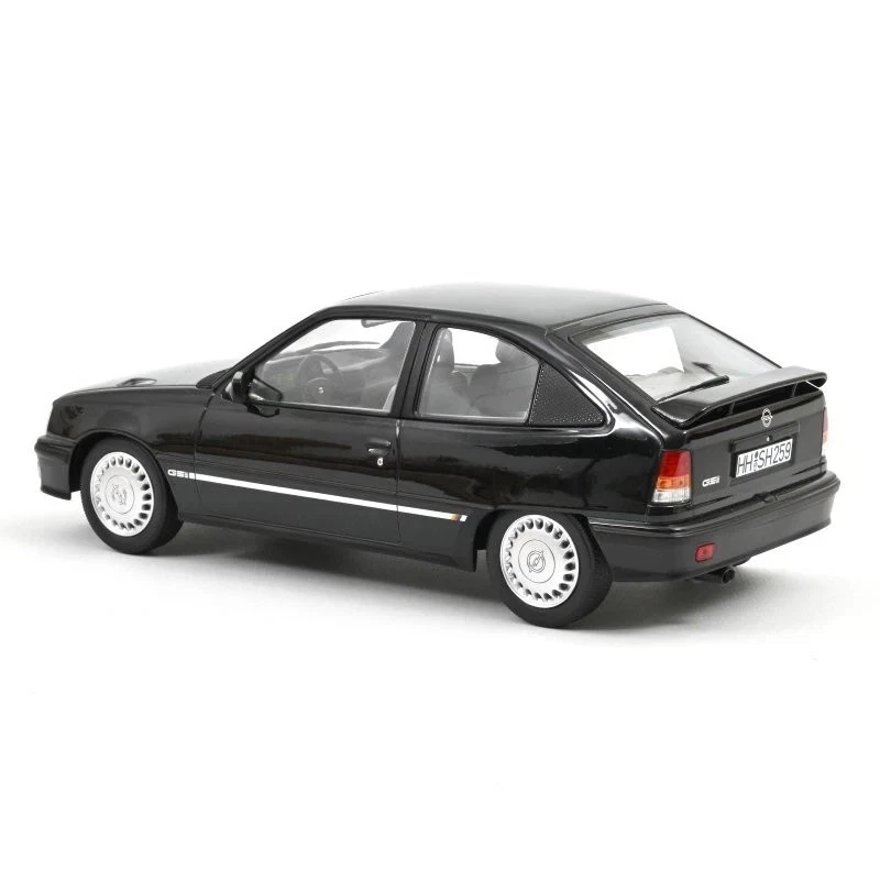 OPEL KADETT GSI 1991 NERA 1:18 NOREV 183617 - Immagine 2 di 4