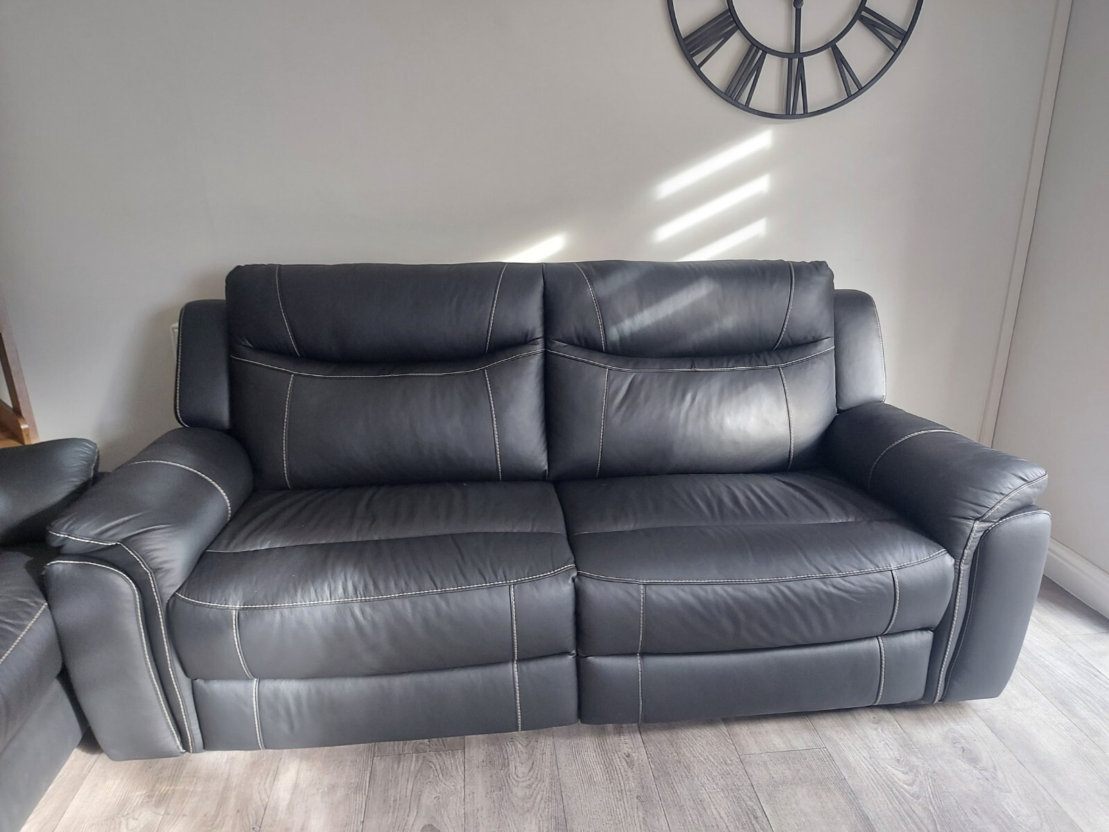 STYLISH LEATHER SOFAS NEW SCS .. eBay