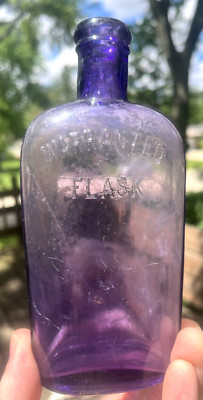 NICE AMETHYST COLORED SMALL WARRANTED FLASK STRAP SIDES 1905 ERA DUG L@@K