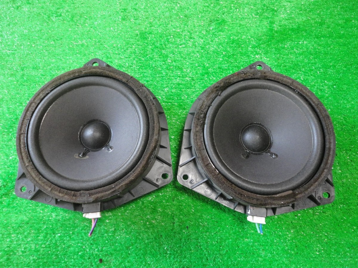 TOYOTA CROWN GRS200 Genuine Audio Door Speaker Front LH RH 86160