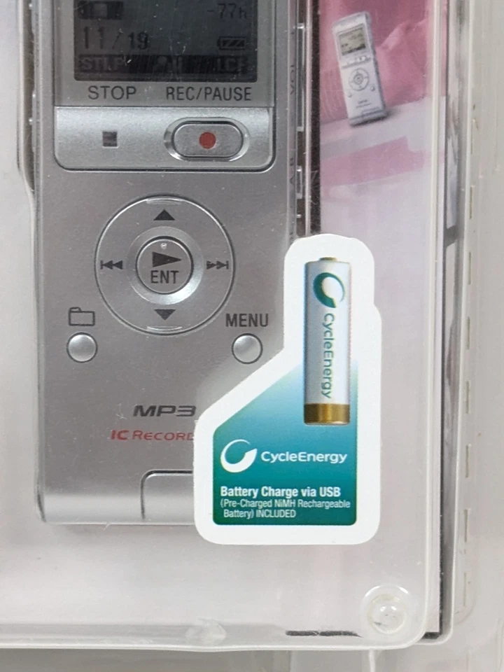 Sony ICD-UX200 Stereo Digital Voice Recorder USB 2GB MP3 2010 Windows/Mac New - Image 4 of 4