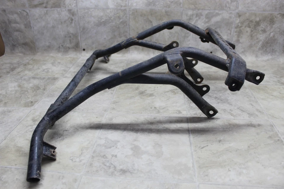 07-10 Suzuki King Quad 450 / 11-18 500 / 05-07 700 / 08-18 750 Oem Front Bumper - Image 3 of 4