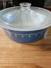 Vintage Pyrex 664 Big Bertha 4 Qt Blue Snowflake Garland Casserole Dish with Lid
