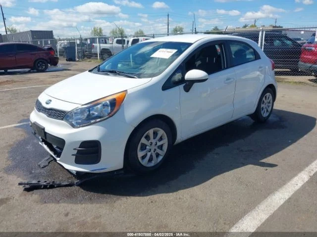 Bote de carbón de vapor de combustible 314201W600DS 2016 KIA RIO Foto 2 de 4