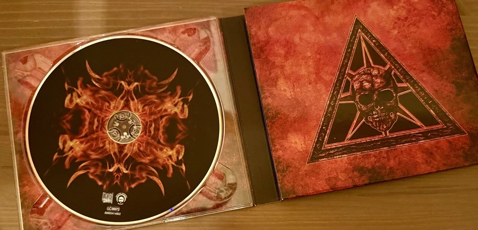 Arch Enemy “As The Stages Burn!” DVD/CD • TOP • At The Gates Kataklysm In Flames - Bild 2 von 4