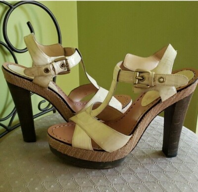 Boutique Platform Heel Leather Sandal  Size 6.5  Pre-owned 