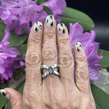 Beautiful Vintage Clear Heart CZ STERLING SILVER 925 Cocktail Ring. 87