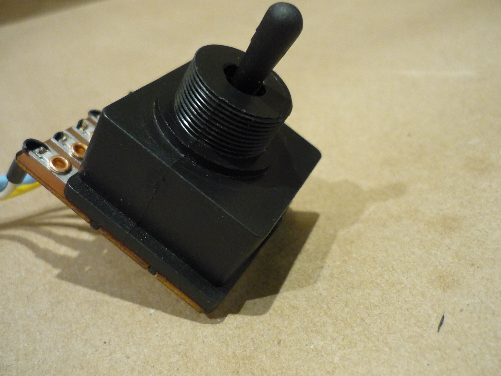 Ferrari 400,512,Mondial 8 - Mirror Switch 2 Way - P/N 113934