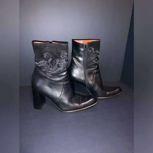 Angela Falconi, Black Boots, with beautiful velvet design. Italian leather boots