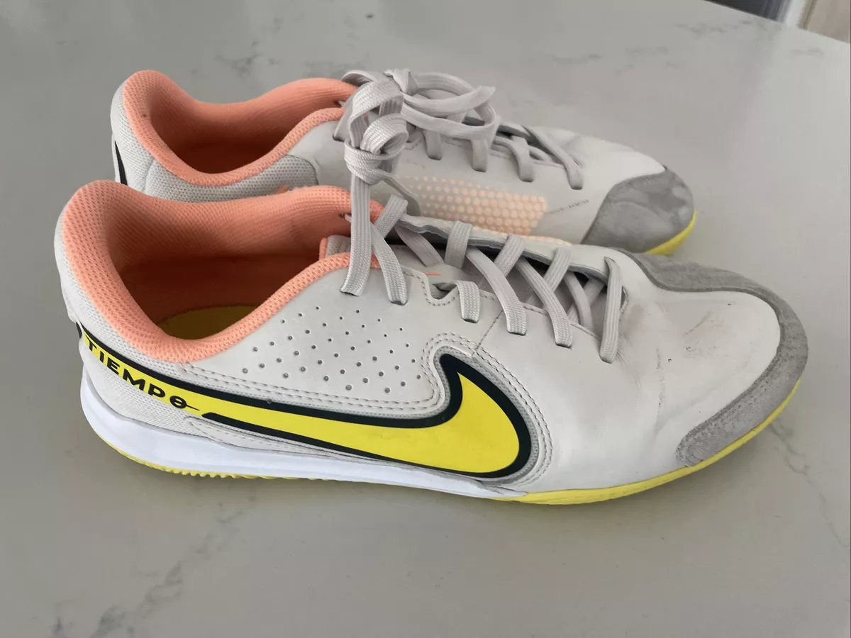 Nike youth tiempo indoor soccer shoes cheap