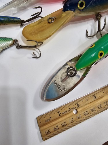 (8) Lot of Megabait Mann's, Bomber, Rapala, Storm Magnum Size Trolling Lures - Picture 6 of 14