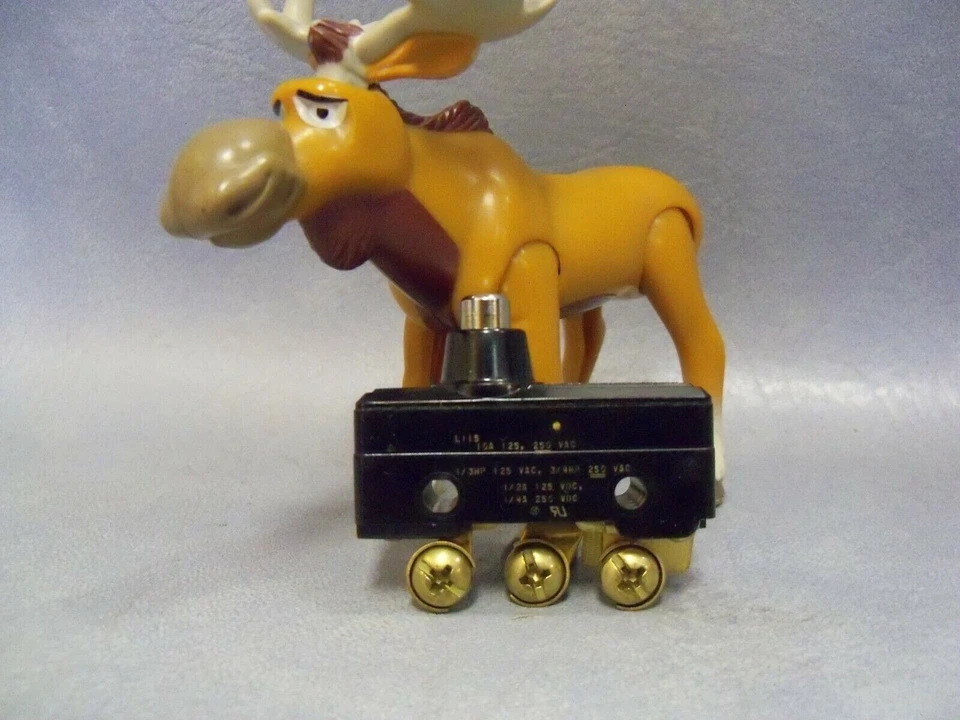 20pcs Microswitch 6BS3-B Limit Switch 10 Amp by Honeywell - Image 3 of 4