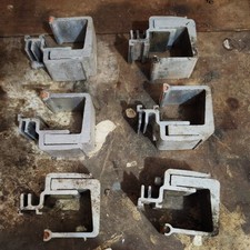 Heavy Duty Aluminum Alloy Truck Bed Cap Mounting Clamps For Pickup 6 Units