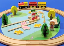 Park Play Day Wooden Railway Train Set 30 Piece BRIO Thomas Magnetic Fish & Boat
