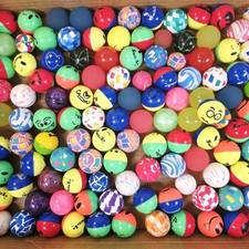 Bouncy Rubber Balls   Gumball Machine   Lot of 125   Diameter 1.25"