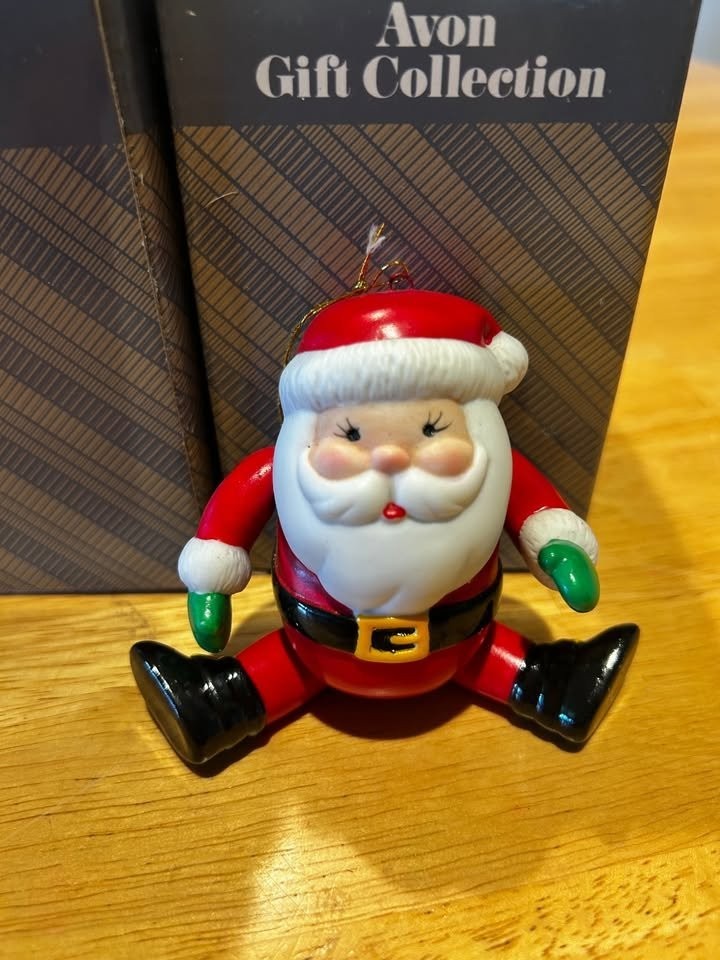 16 Vintage Avon Gift Collection Christmas Ornaments | eBay