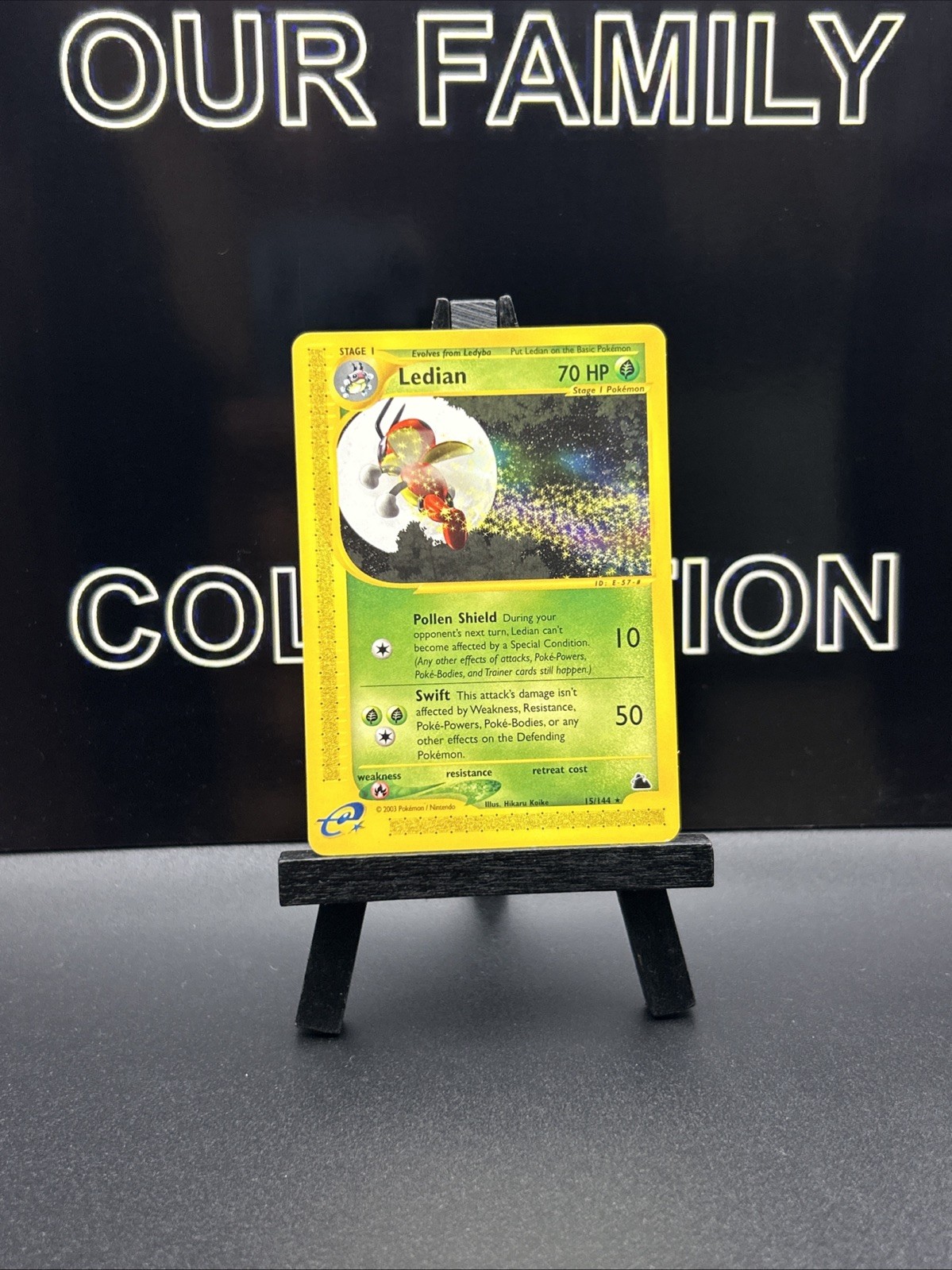 Ledian 15/144 eReader Regular Finish Skyridge Set Pokémon Card-image