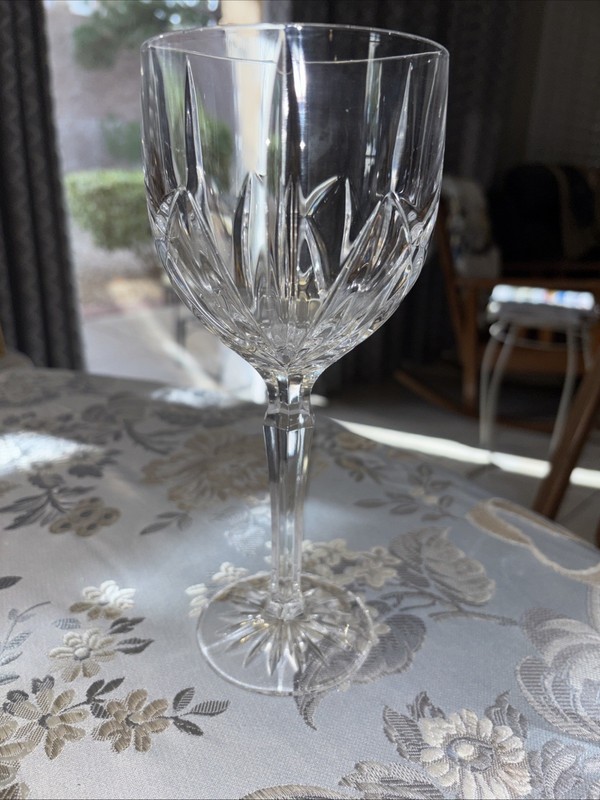 Marquis by Waterford 14 oz Brookside Pattern Water / Wine Glass Goblet 8 1/2" 