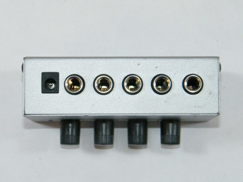 BEHRINGER MICROAMP HA400 AMPLIFIER, 4-CHANNEL STEREO HEADPHONE, GUARANTEED - Picture 5 of 8