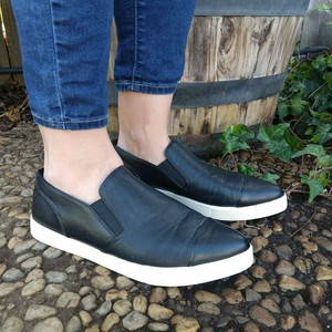 pointed toe slip on sneakers