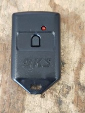 Doorking 8069-080, 1 button programmable remote entry/access