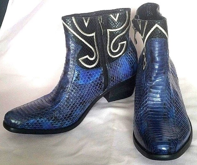 Vince Camuto Blue Snakeskin Leather Low Boot Embroidered Calina Western  8.5M 39