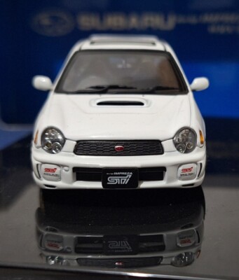 Subaru Impresa WRX Sti Wagon 2001 White 1:43 AutoArt 58633