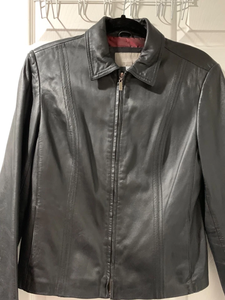 Chaqueta clásica Croft & Barrow de cuero de cordero negra con cremallera para mujer S pequeño defecto Foto 2 de 4