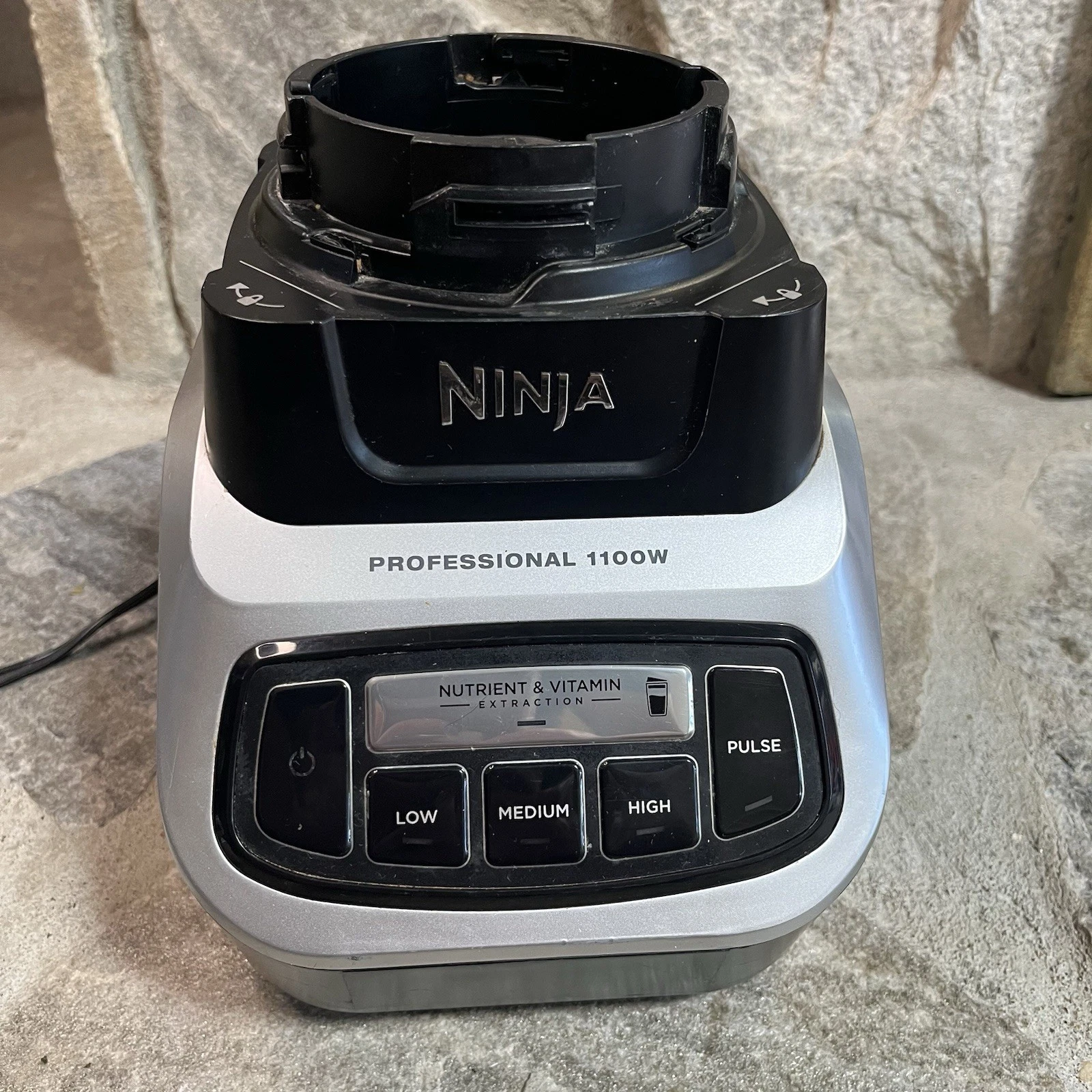 Ninja BL621 Professional 1100W Blender Replacement Motor Base Black 120V 60Hz