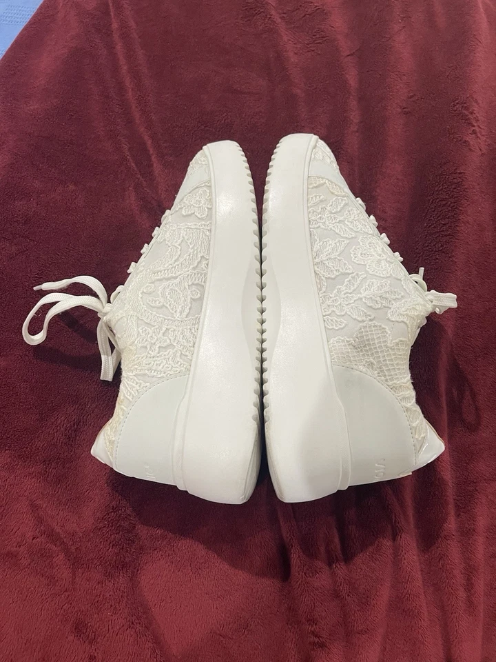 Vionic Mujer Kearny Con Cordones, Talla 10 Color Blanco Cuero y Encaje. - Imagen 4 de 4