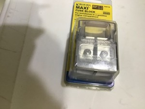 BLUE SEA SYSTEMS 5006100 Fuse Block Maxi 30-80A