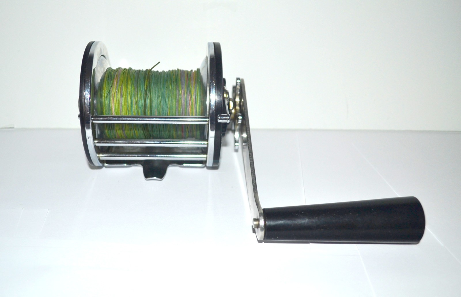 Penn Long Beach Fishing Reel, Model #68, Penn Long Beach, Su