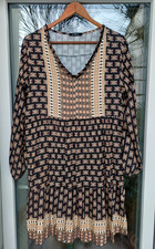 Kleid, Boho, Hippie, Tunika, schwarz beige, graphisch, ungetragen, Gr ca. 38/40,
