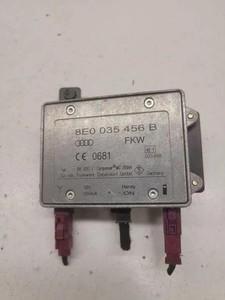 AUDI A4 8EC, B7 Antennenverstärker  8E0035456B 2.70 Diesel 132kw 2007 23933995