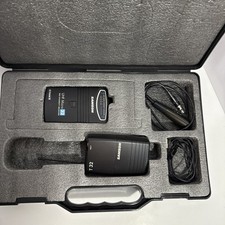 Samson Lavalier Wireless Microphone Micro M32 Receiver Transmitter - Hard Case